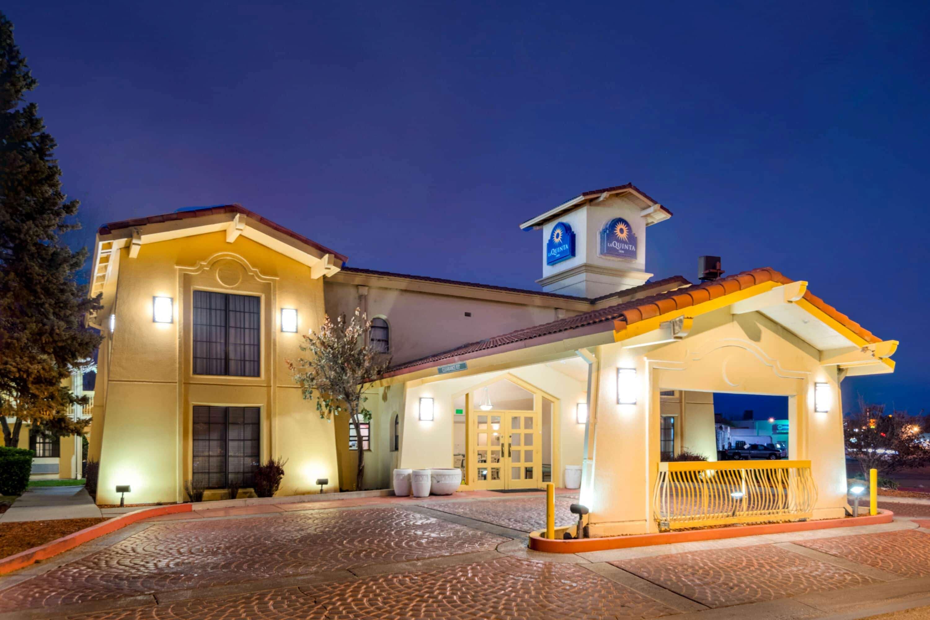 La Quinta Inn By Wyndham Farmington Exterior photo